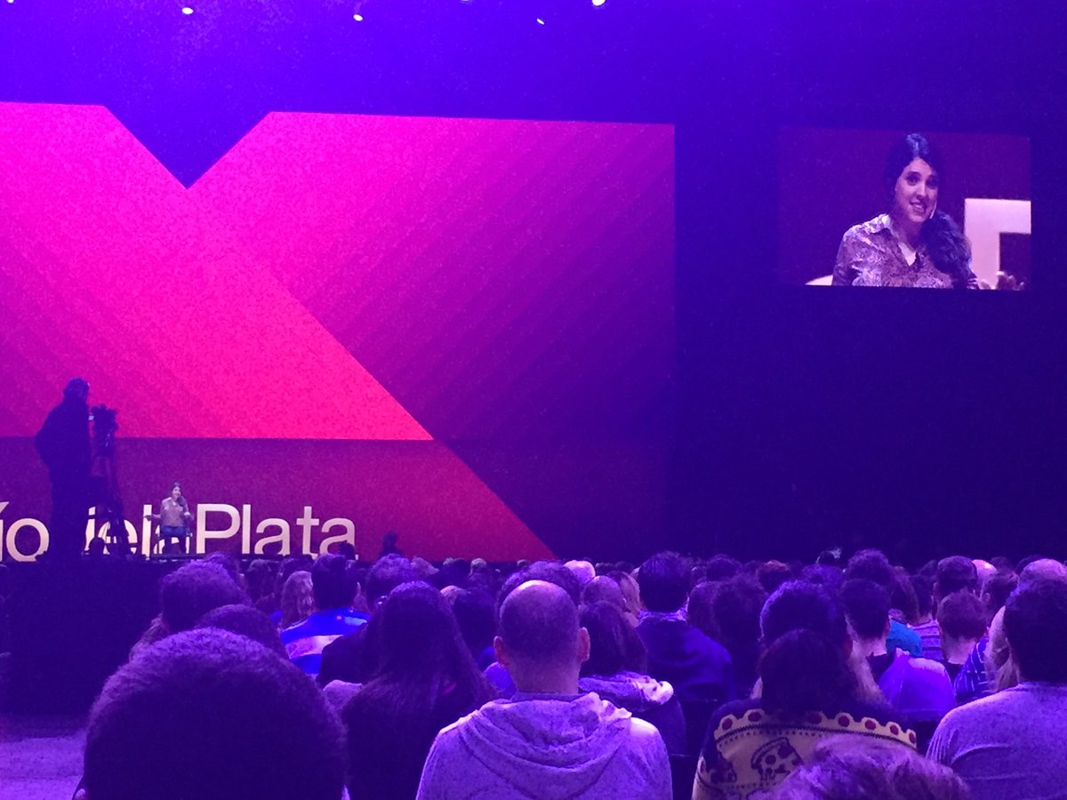 popisarria's tweet photo. "La persona es mucho más que un diagnóstico" que magia transmitís @coniorbaiz #TEDxRP 👏🏼👏🏼👏🏼👏🏼👏🏼 https://t.co/bORldie6yV