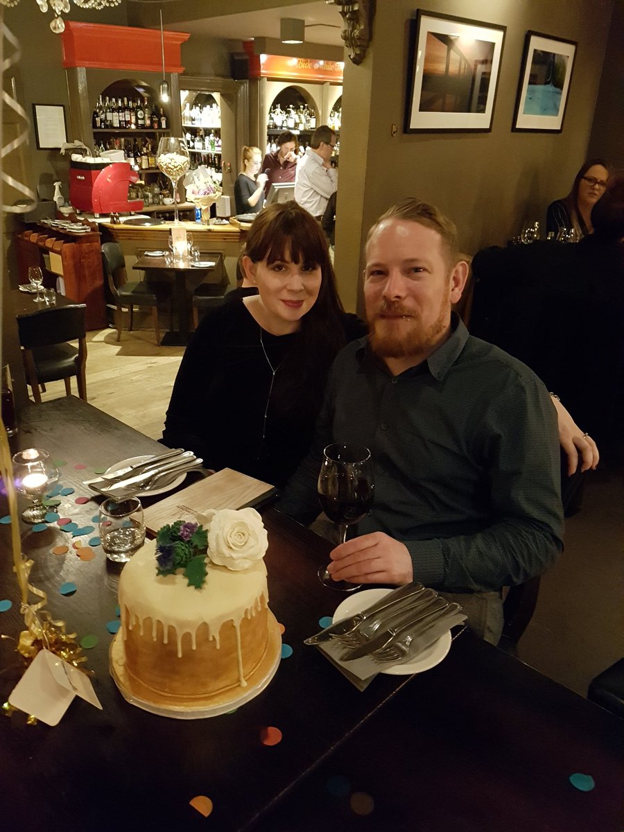 johnibbotson1's tweet photo. Beautiful daughter with cake and Kevin https://t.co/yXWN6OGYLc