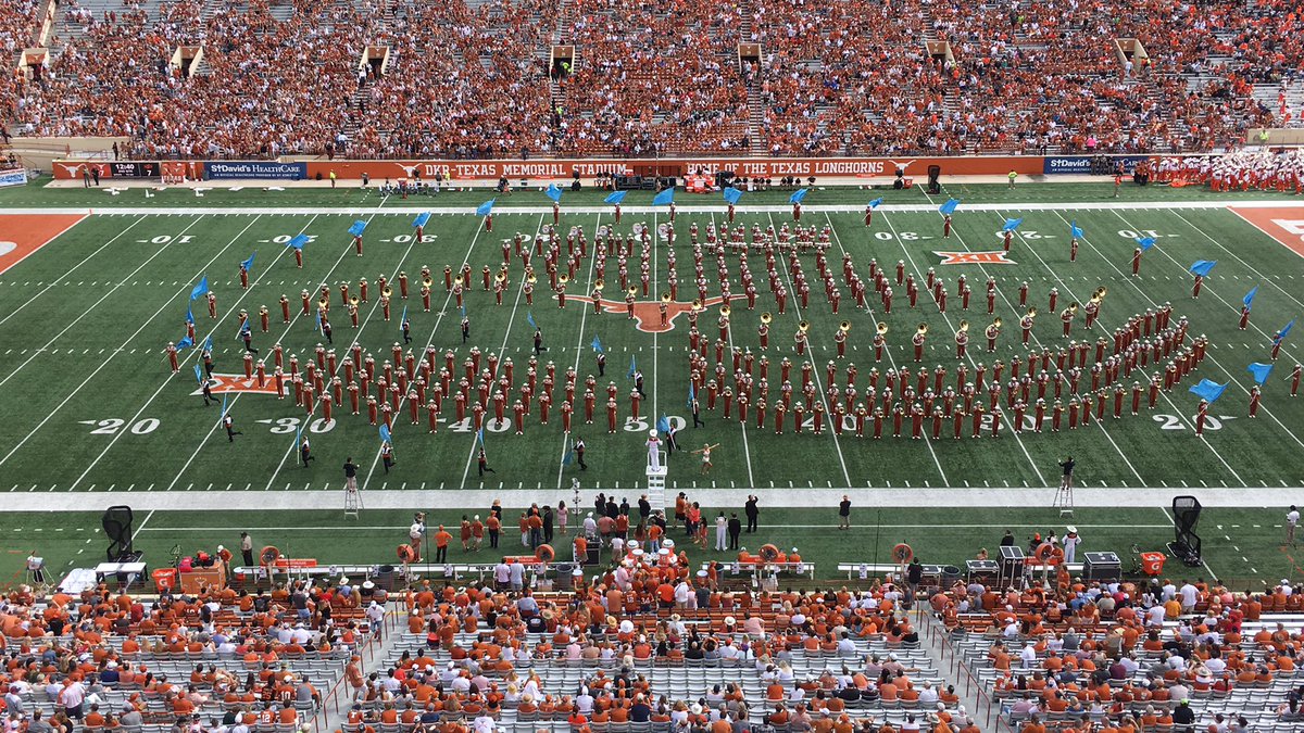 CollegeMarching tweet media