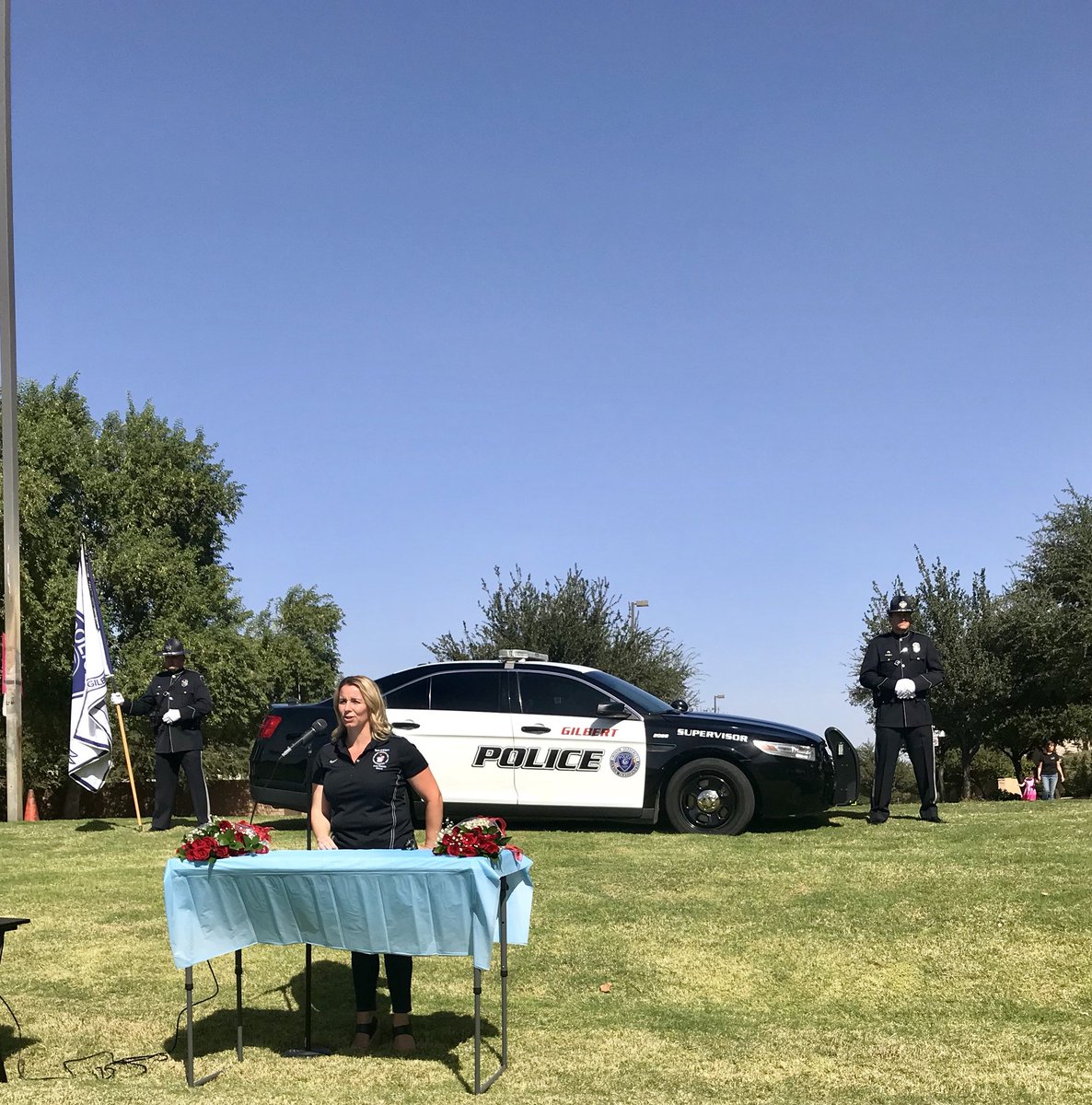 BrigetteDP's tweet photo. Thank you Coronado Ranch unveiling of renamed park for @GilbertPolice Lt Eric Shuhandler killed in line of duty 1/28/2010 #NeverForget https://t.co/6v3cGpB2LR