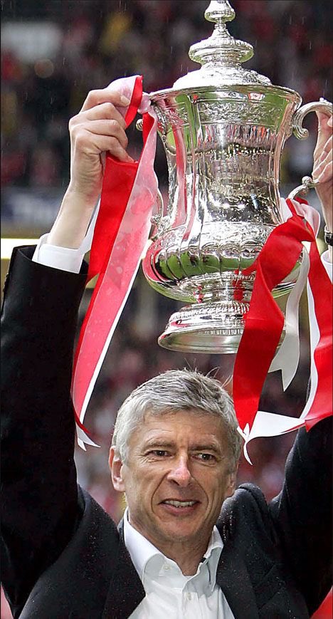 Happy birthday Arsene Wenger!
Tum jio hazaron saal 