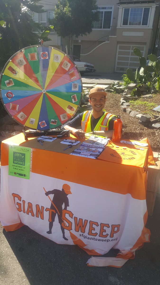 danielhomsey's tweet photo. Quesada Neighborfest is back for another year - Bigger / Better &amp; Funner!!! https://t.co/RgfzjCjNka