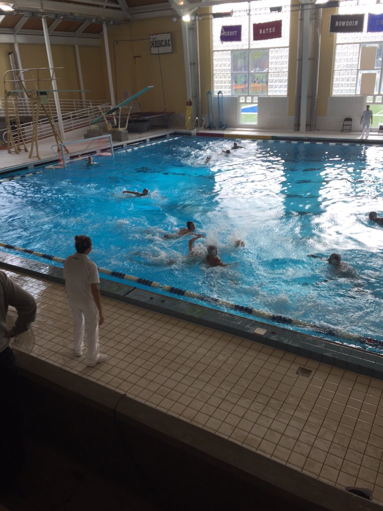 neary_ann's tweet photo. Getting ready for Mack's final water polo tournament! Go @Colgateathletics #colgateuniv #colgatewaterpolo https://t.co/gpUj2JMlsb