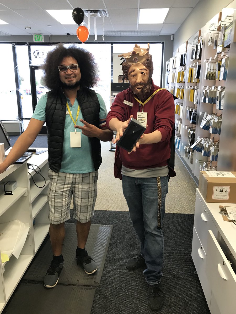the_sasso's tweet photo. A little Halloween fun #JustForYouEvent at TRO @PaulRangel87 @tweetymatty @DEVINPOLK3 https://t.co/2qyc1lixiJ