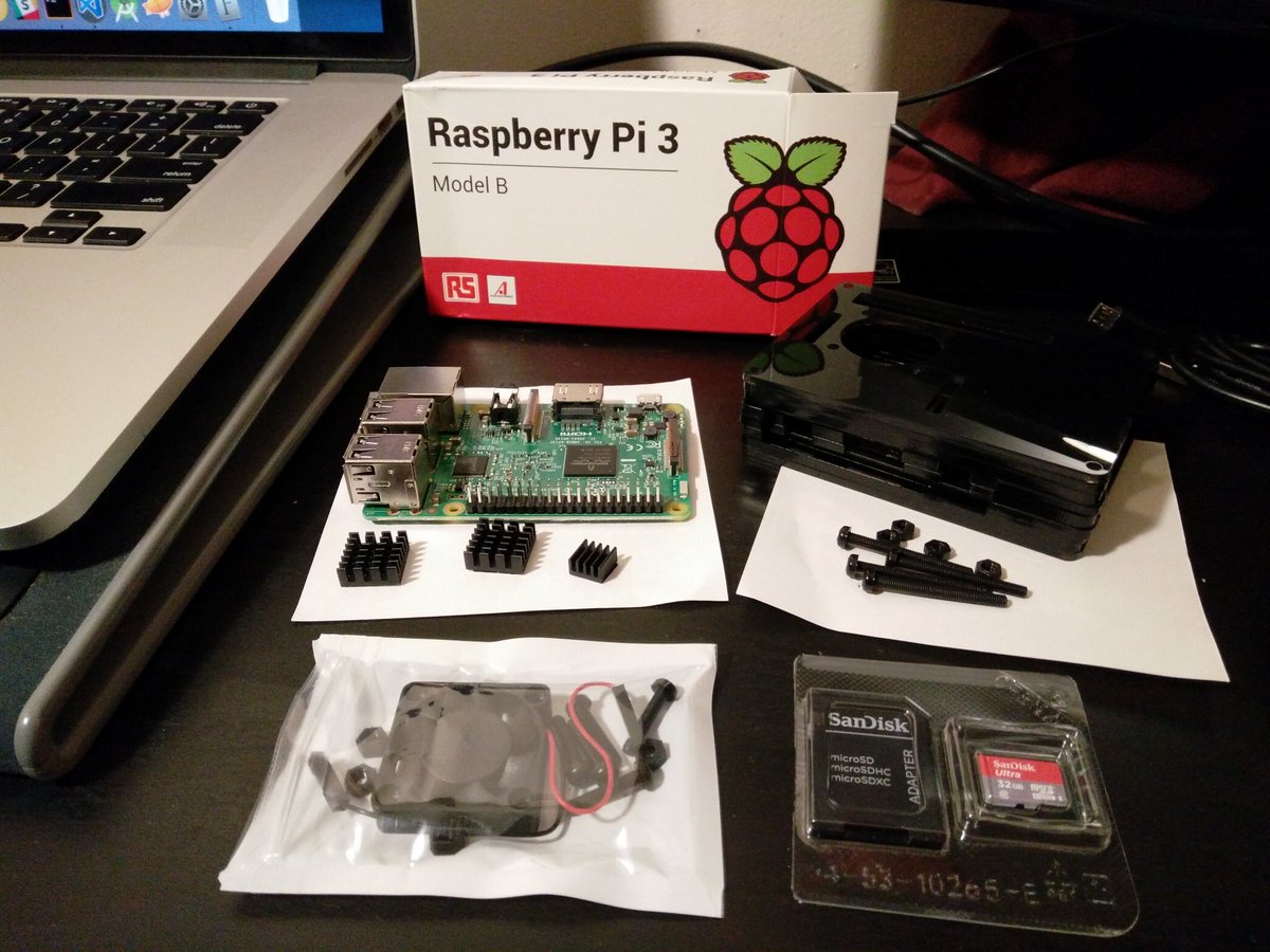 sonnyzhang_'s tweet photo. My Raspberry Pi finally came! Time for some fun 😎🔧💻📃 #weekendhacks #RaspberryPi https://t.co/oPIPSnOjJa