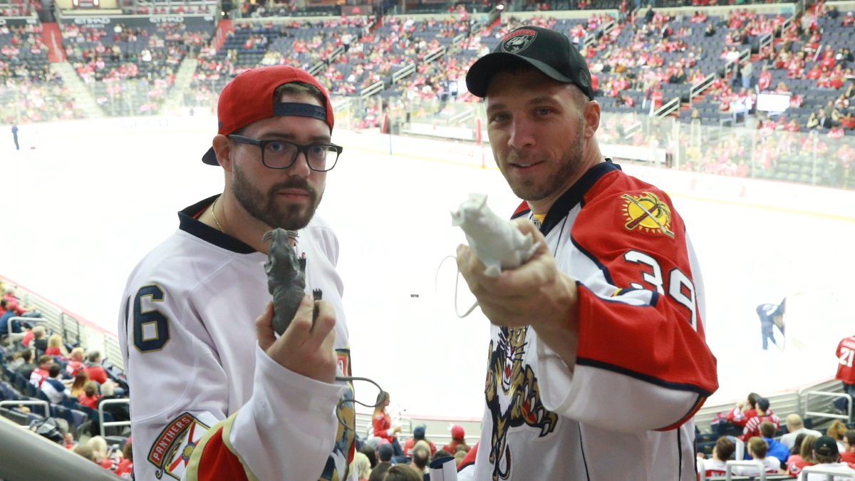 Welcoming the boys back for the second, Florida style. #FLAvsWSH https://t.co/PhnjlNR7rQ