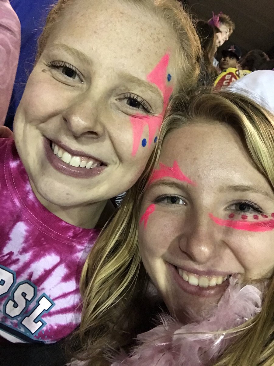 graccmckay's tweet photo. crazy to think that last night was my last home high school football game ever :,))) 🐑💙💕 #snrszn #seniornight #pinkout https://t.co/zNnmoHWlqh