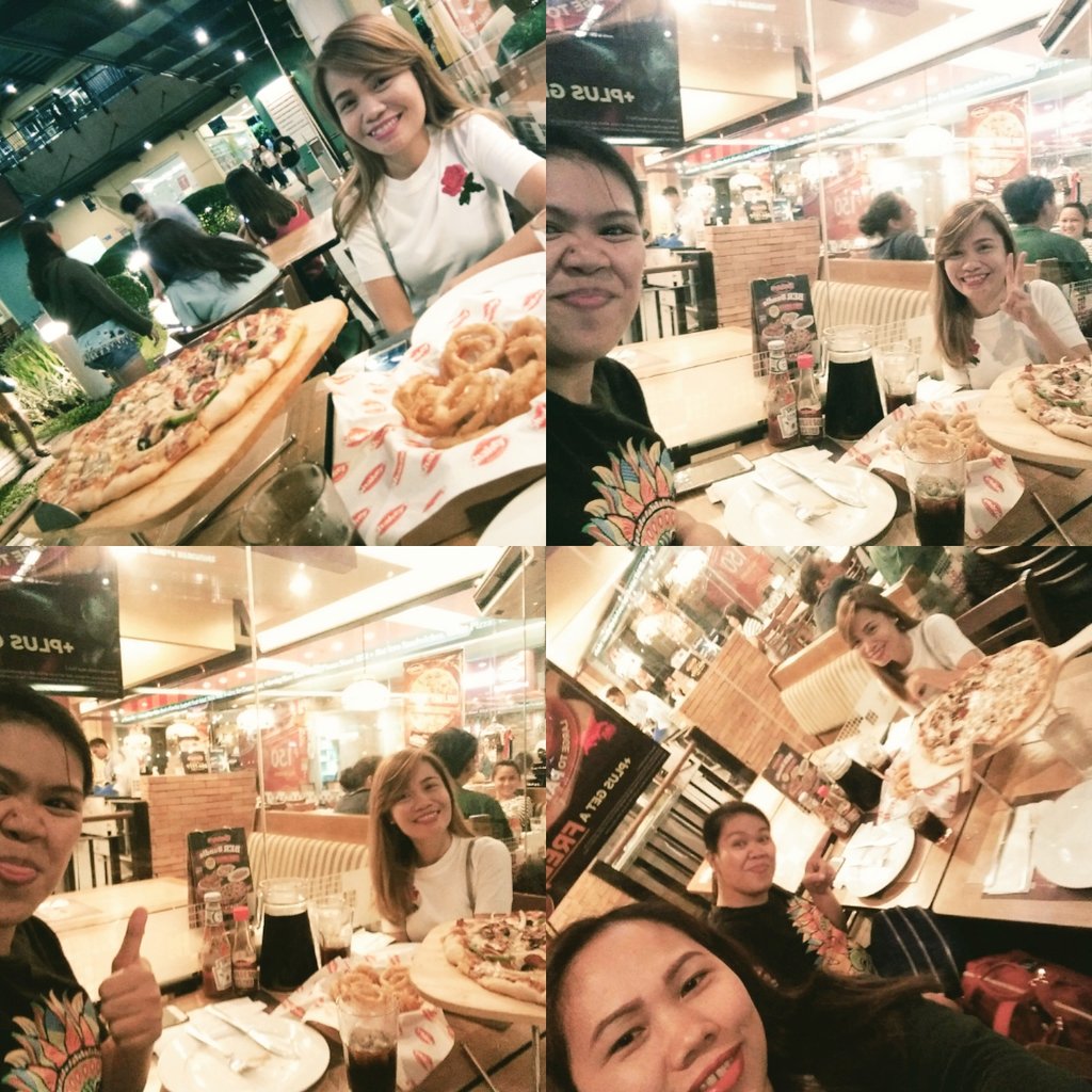 ZoeChloe_lu's tweet photo. Saturday pizza night out🧀🧀🍽🍽
Thanks Karen😘😘 https://t.co/qnyNl3yY0w