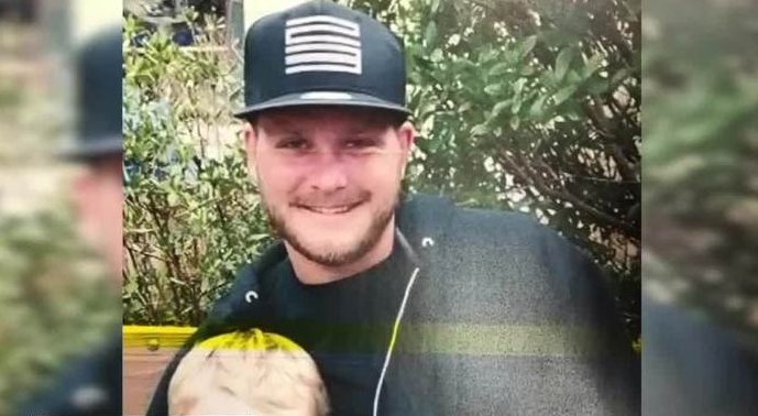 KTNV's tweet photo. Several teens in custody for throwing rocks off Michigan overpass that killed man
https://t.co/IEX7hid9oV https://t.co/xI0THbSRwk