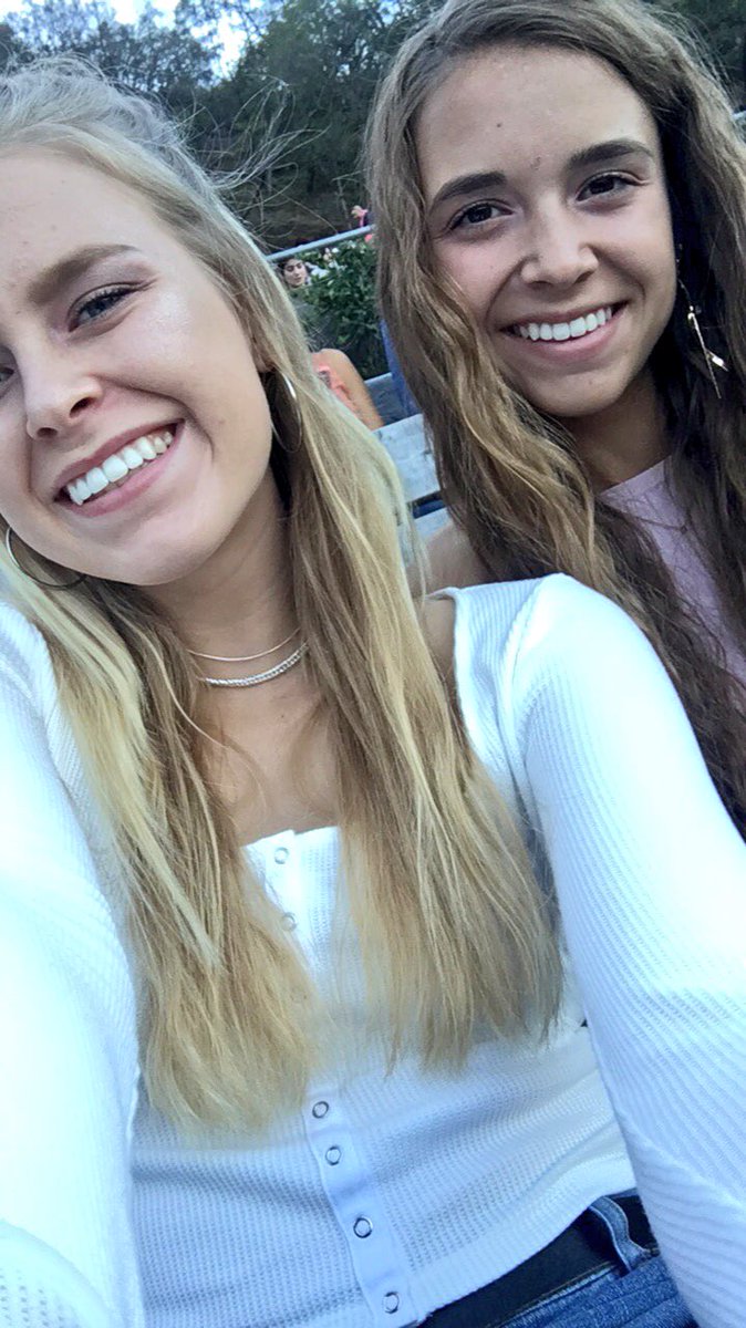 kira_zoe's tweet photo. @971AMPRadio #wecansurvive5pitentry send us to the pit 😛 https://t.co/gIz0fQFXZM
