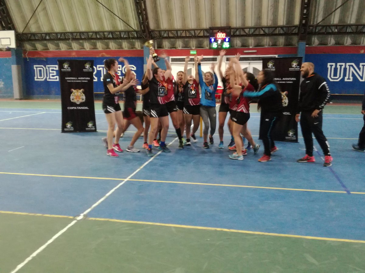 CopaTandil's tweet photo. UBA
CAMPEÓN juveniles
#COPATANDIL https://t.co/7IqoaWcuRv