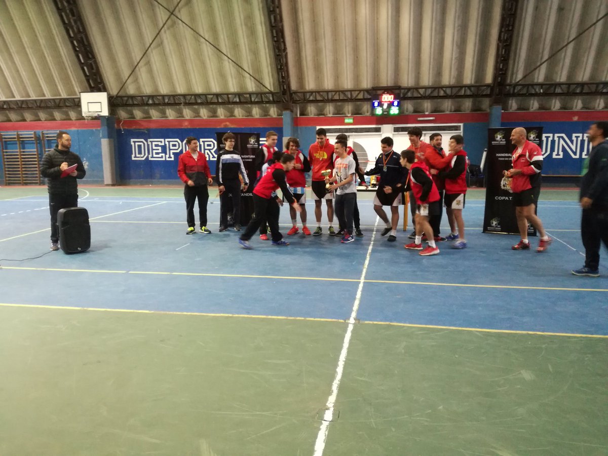 CopaTandil's tweet photo. Defensa de Tandil
CAMPEÓN - CADETES
#COPATANDIL https://t.co/k7oijslvNP