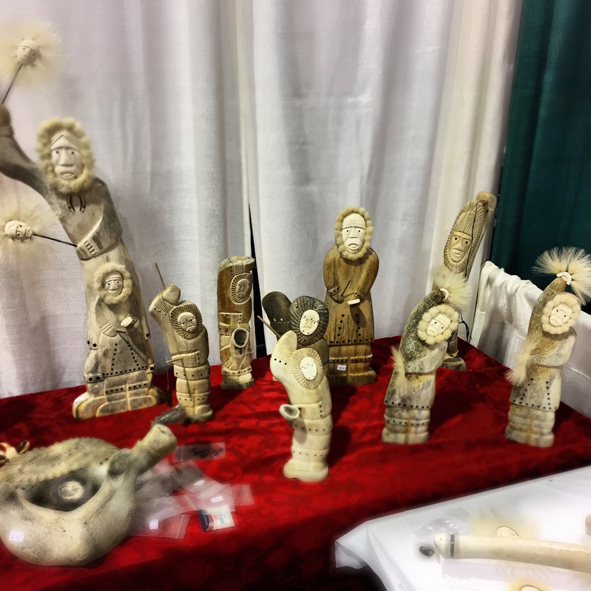 KNBA's tweet photo. Some of the beautiful carvings downstairs in the arts and crafts area of the Dena'ina Center here at #AFN2017 https://t.co/HF9Dj5J2kq