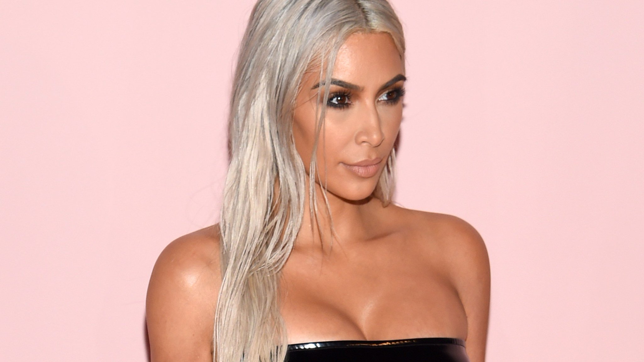 Happy birthday, Kim K! Here\s what she\s doing to celebrate her 37th:  