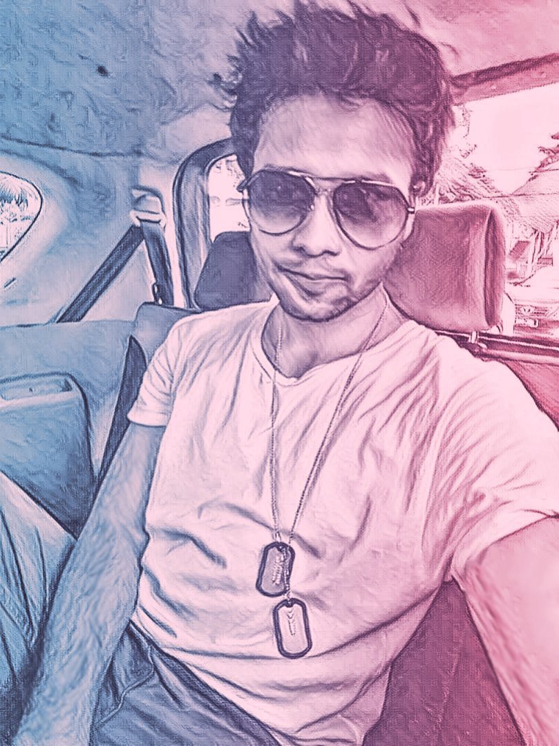 OfficialMHRabbi's tweet photo. #lateposeโ #leader #painting #facialexpression #eyeglasses #eyewear | #wow https://t.co/sAHeUlwDQH