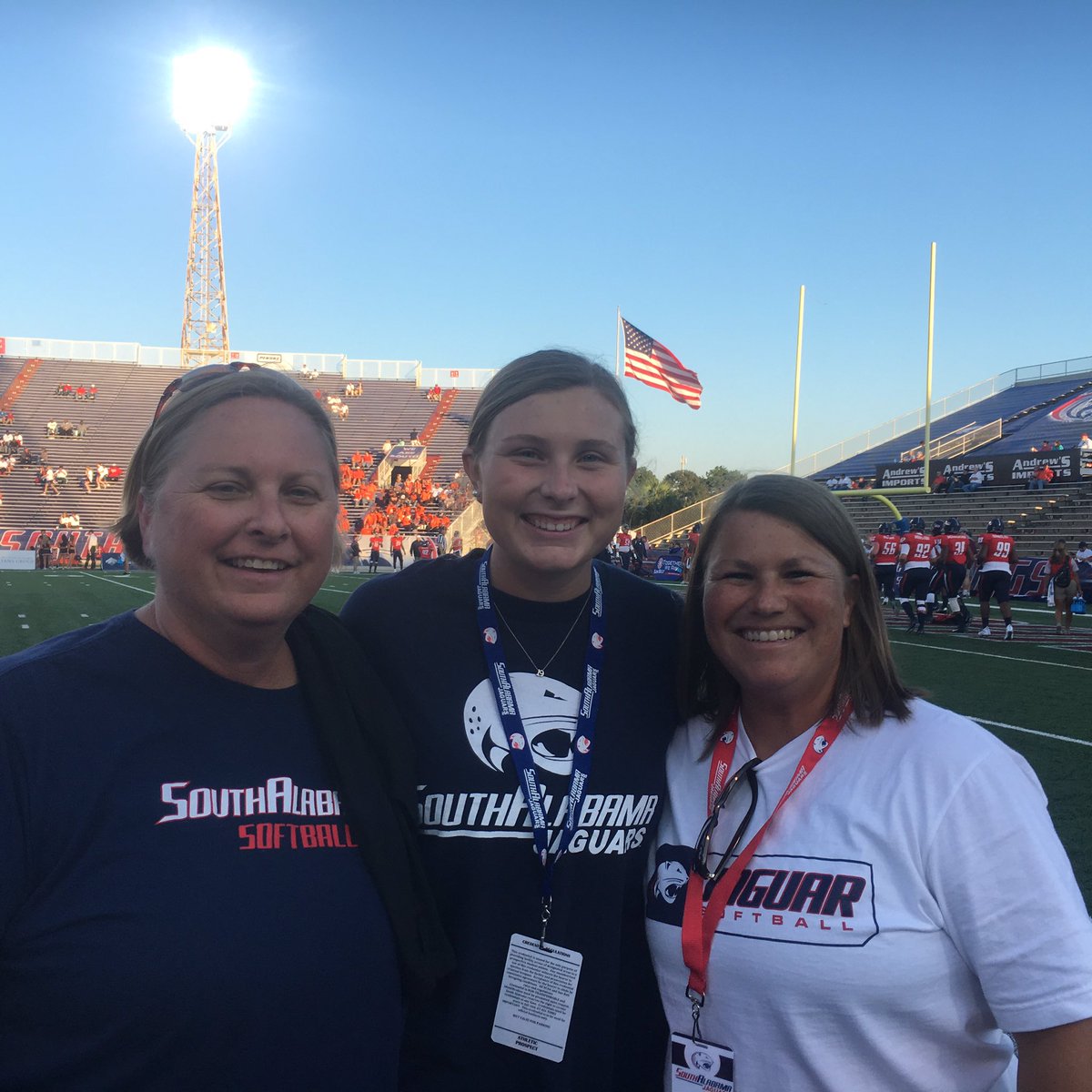 DaphneSoftball's tweet photo. Check it out!

Kennedy Cronan on her official visit at @USAJagsSoftball! https://t.co/6fkbLmJp38