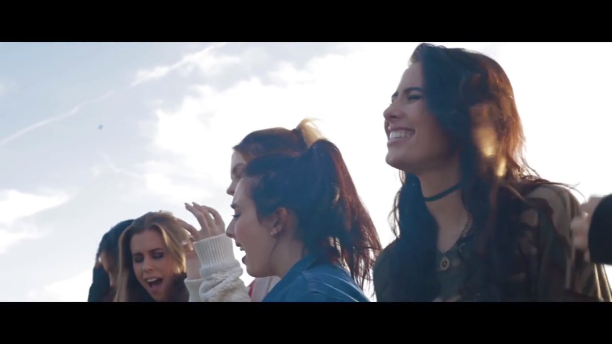 realclapaso's tweet photo. So beautiful ๐ญ๐ญ๐ #CimorelliSaturday #CimorelliNewVideo https://t.co/glSm7xzHNk