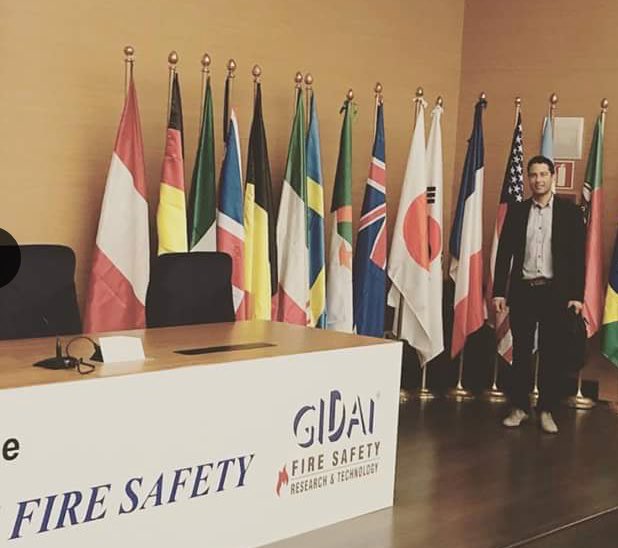 BomberosDipuALC's tweet photo. Nuestro #bomberodeladipu Daniel Cortes @face2fire ha sido ponente en el Congreso Internacional #FireSafety2017 !! Has triunfado compaรฑero!๐๐ป https://t.co/p64p0f7MuH