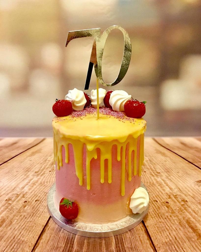 Your CakeBox tweet media