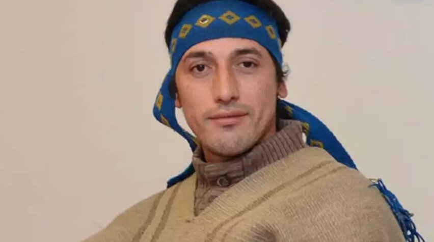 FelicindaCluney's tweet photo. Registra 74 atentados c/la RAM y la sigue manejando
QUIERO q definan el juicio de extradición de Jones Huala de 1 vez x todas
Y VOS? Dale RT https://t.co/Vj3R0zGS4a