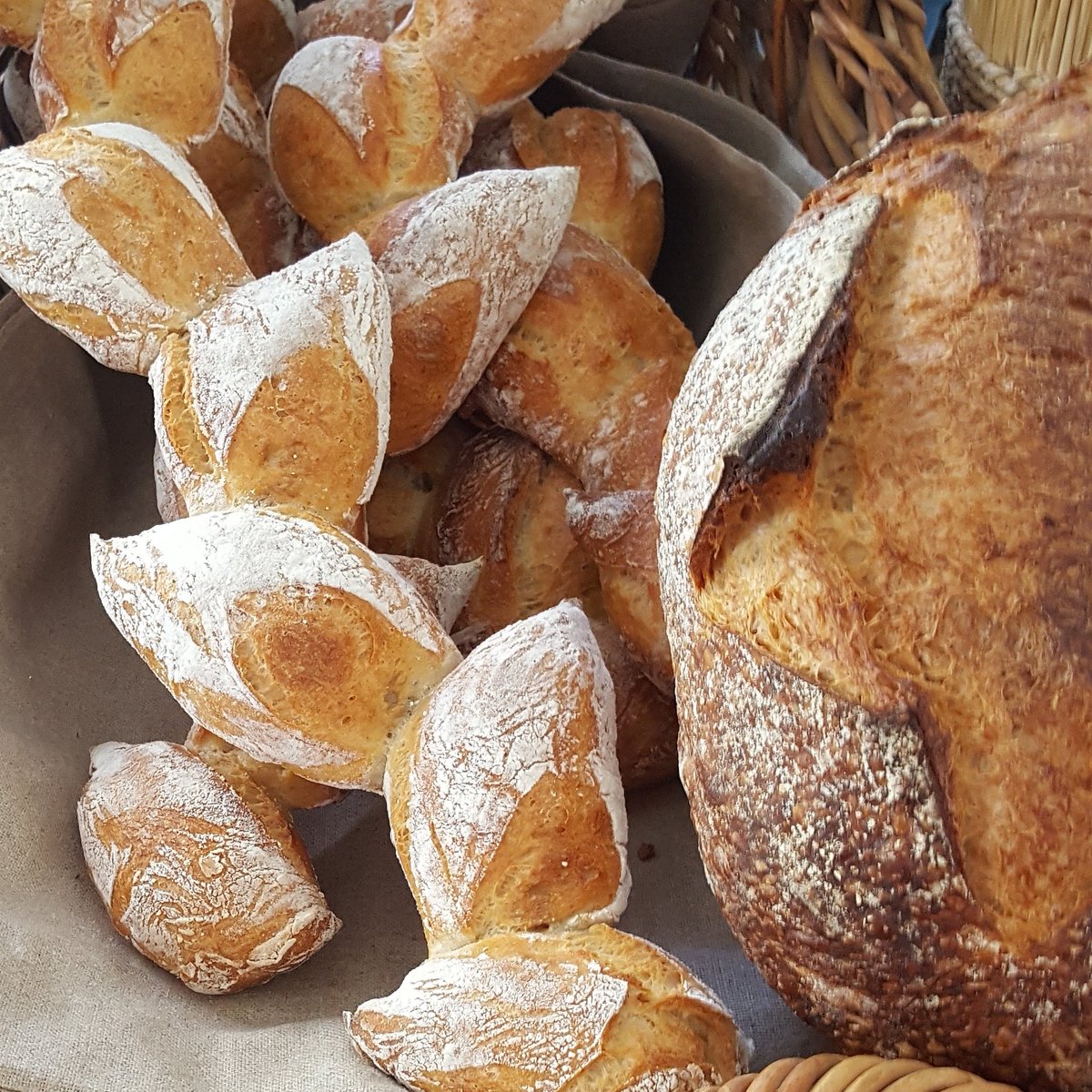 durhamfoodie's tweet photo. @lafarmbakery #lafarmbakery #NCFood #NCFarms #NCLocal #SupportLocalNC #TerraVita2017 @terravitafest https://t.co/3ww5p3b4ql