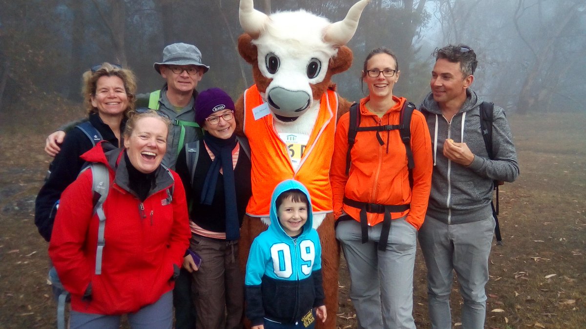 SpringTrek's tweet image. Look who came to #springtreksyd! Zak the Yak getting #activeforeduction and cheering on our fantastic trekkers!