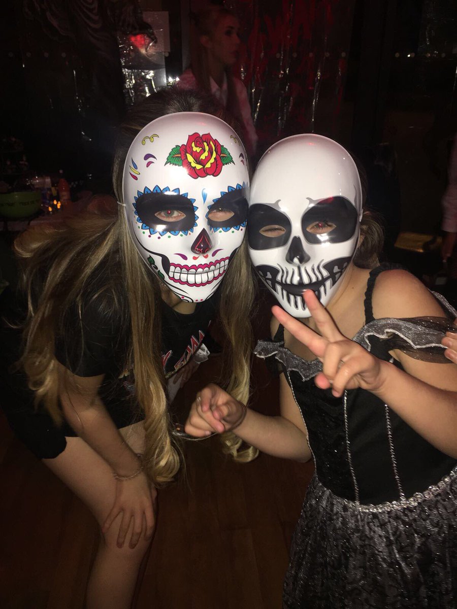 RH7Soccer's tweet photo. My Dartford Boys Halloween Party! https://t.co/qeSflyedHO