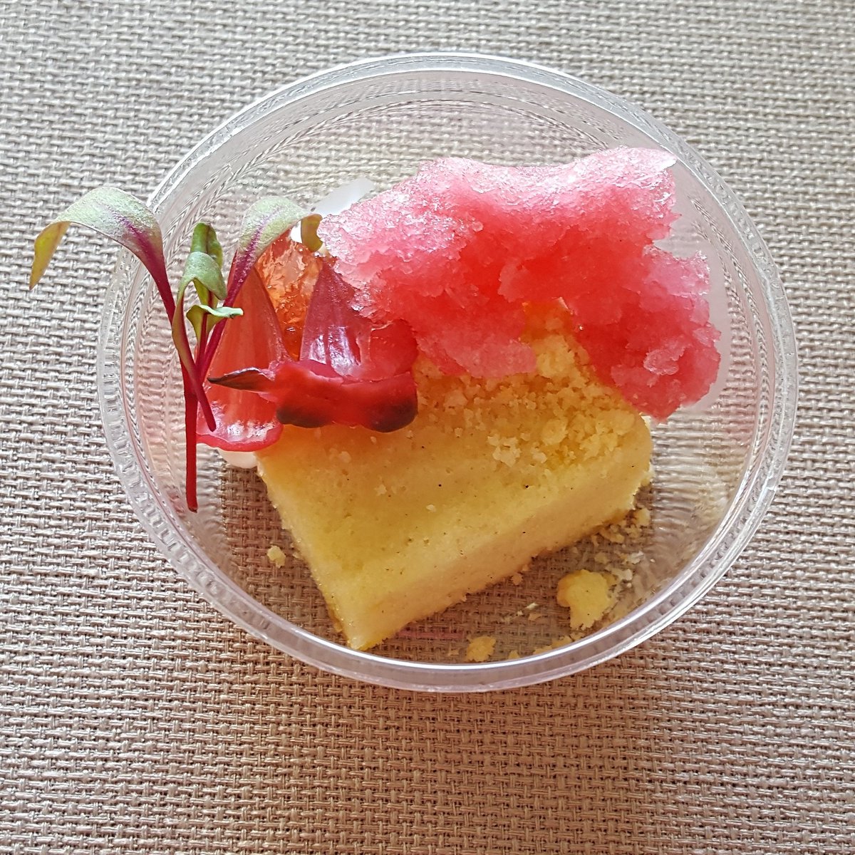 durhamfoodie's tweet photo. Hibiscus shaved ice and olive oil cake @crawfordnson #crawfordnson #NCFood #NCFarms #NCLocal #SupportLocalNC #TerraVita2017 @terravitafest https://t.co/tlykKQxVnV