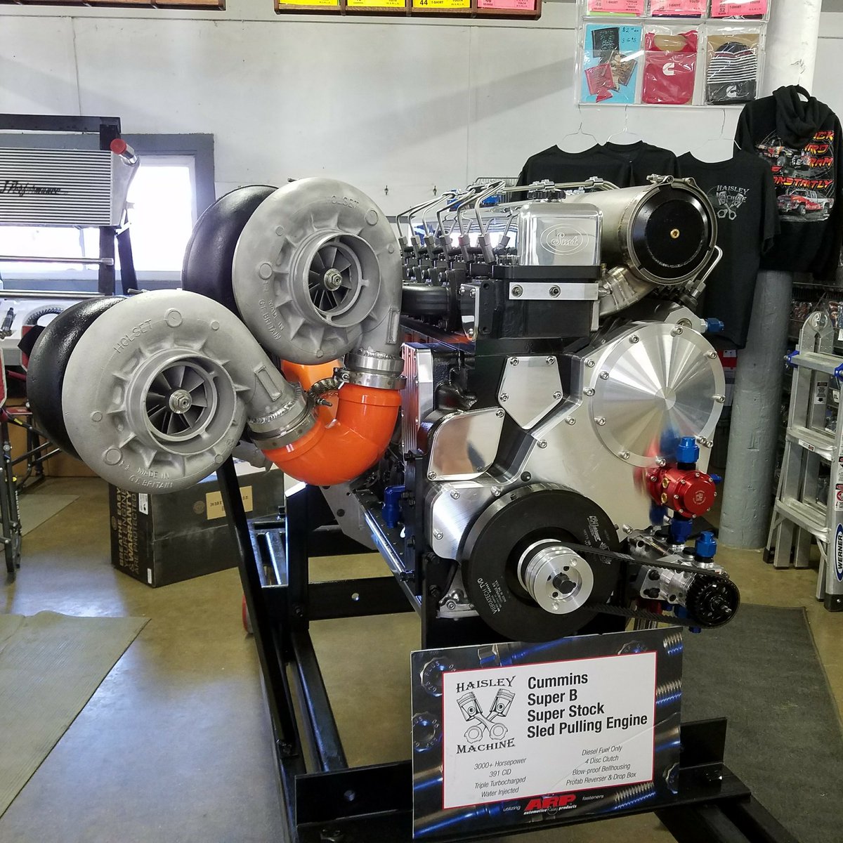ToxicDiesel's tweet photo. Them are some serious turbos! 🔈🔉🔊 #cummins power https://t.co/H5JuNQI2sk