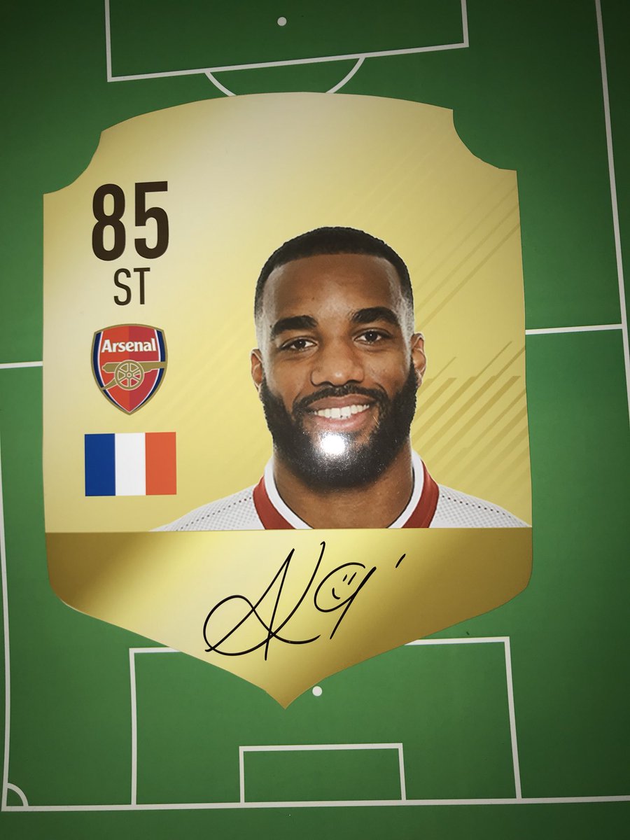 bateson87's tweet photo. RT/Follow myself and @didychrislito for a chance to win this signed Lacazette FUT Item! 

Ends 29/10

Rewards- https://t.co/P5YlWllbFw https://t.co/PlVyoeRquT
