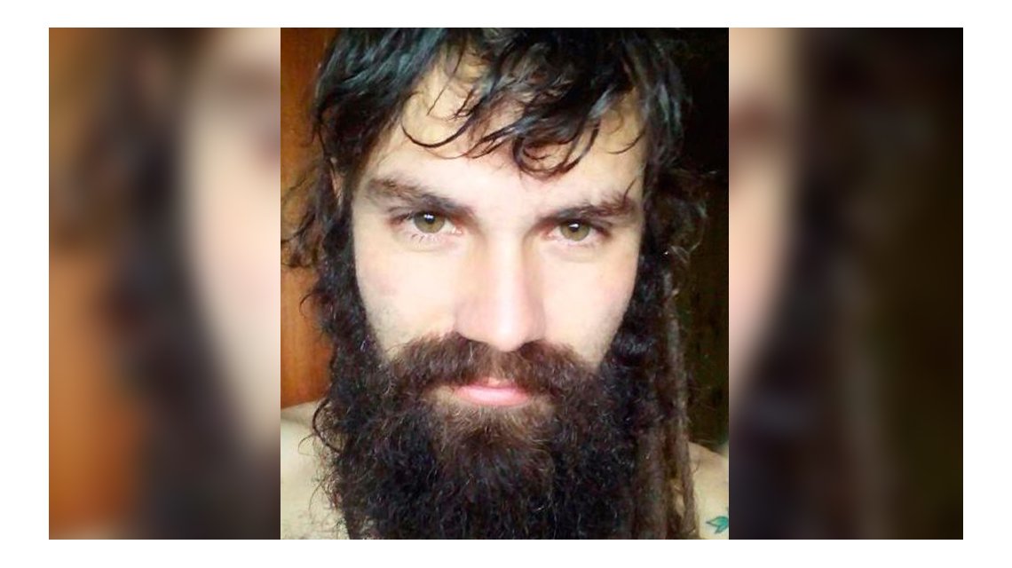 Barbialaniz's tweet photo. Donde está Santiago Maldonado (en afirmacion) esta... https://t.co/R8jMg2LsrY https://t.co/qN91l8t6H6