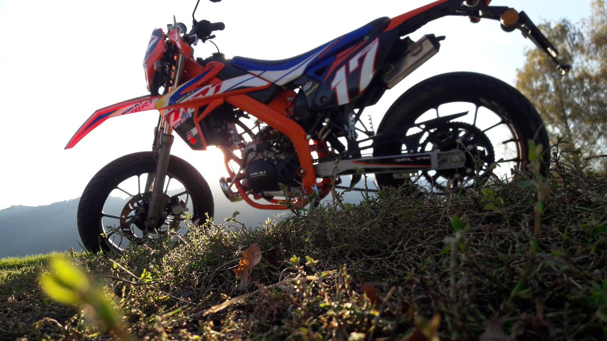 Sqortex's tweet image. Ride, befor your life is over!