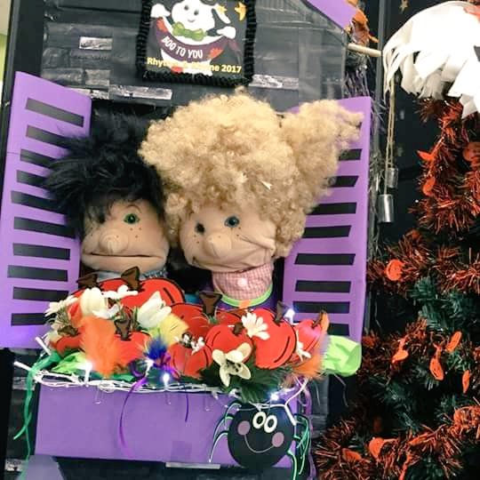 justjillianblog's tweet photo. Lots of Halloween shenanigans going on @BallymenaLib #PopInAndSee #Ballymena https://t.co/FkN4b1KMmZ