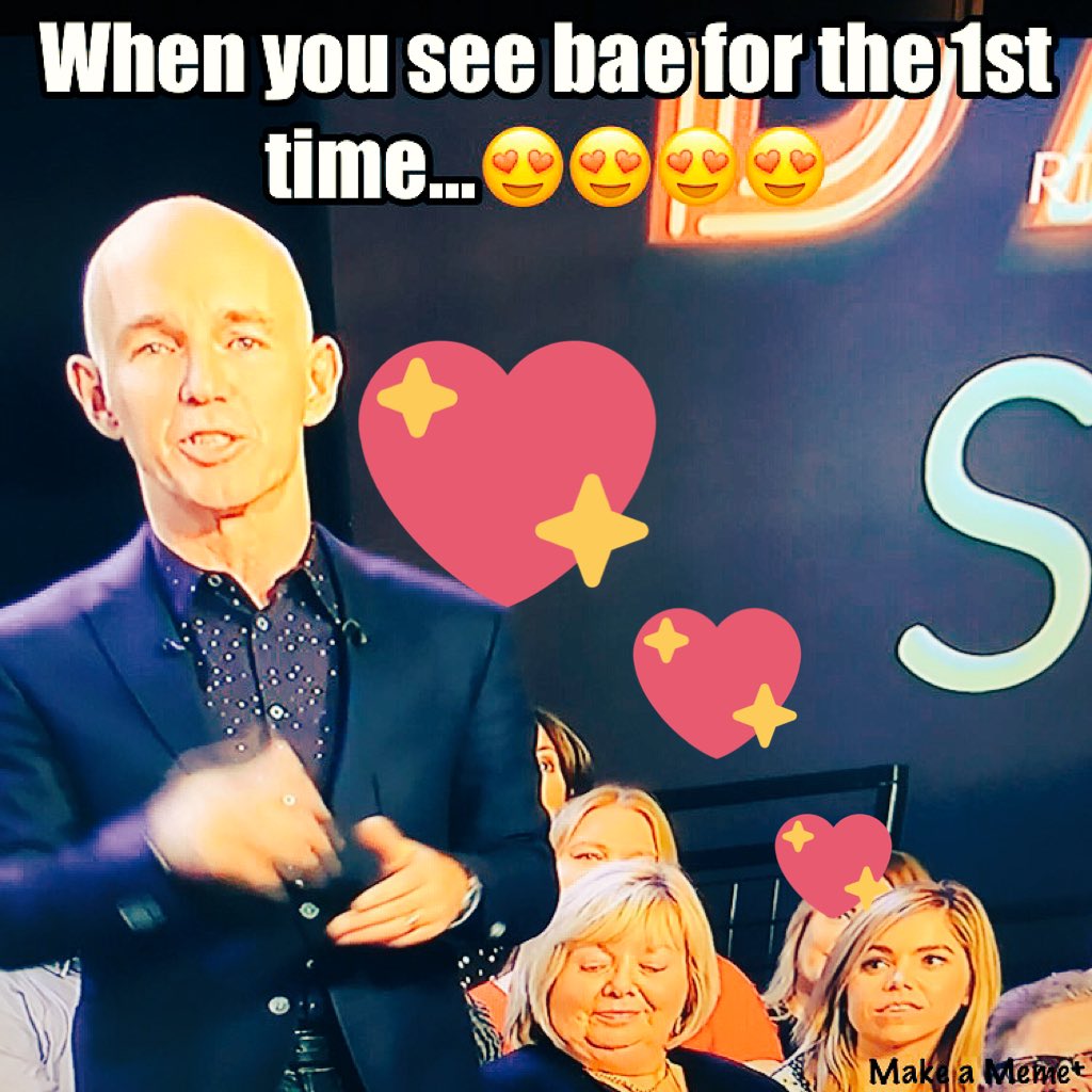 DaraghKeany's tweet photo. Oh dear @aoifeban #CaughtRapid #RayDarcy https://t.co/w7GgIXAWuz