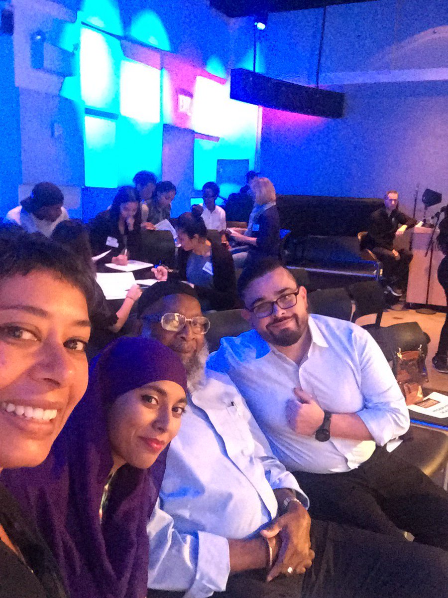 rinkuwrites's tweet photo. Selfie with the wonderful FRED speakers. I'm so proud of Sekou Odinga, Roksana Mun and @comradezapata for all their hard work. #MassFreedom https://t.co/l7FBKLHnOt