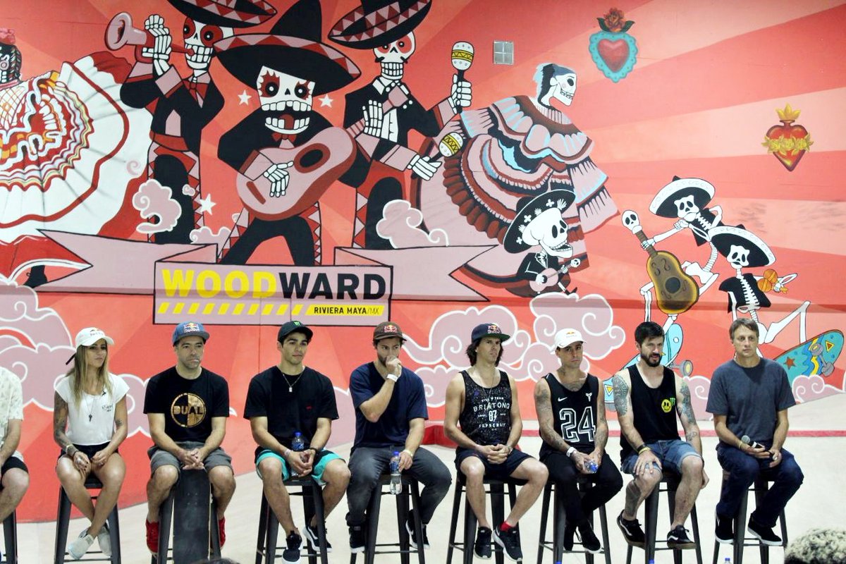 LerynFranco's tweet photo. Flashes de lo que fue la conferencia del #WoogWardRiveraMaya esta tarde!
Este evento es sencillamente GENIAL!! 😍🚴🏻♀️
#RCDLatam
#IRockLatam https://t.co/ee5tMQVBKh