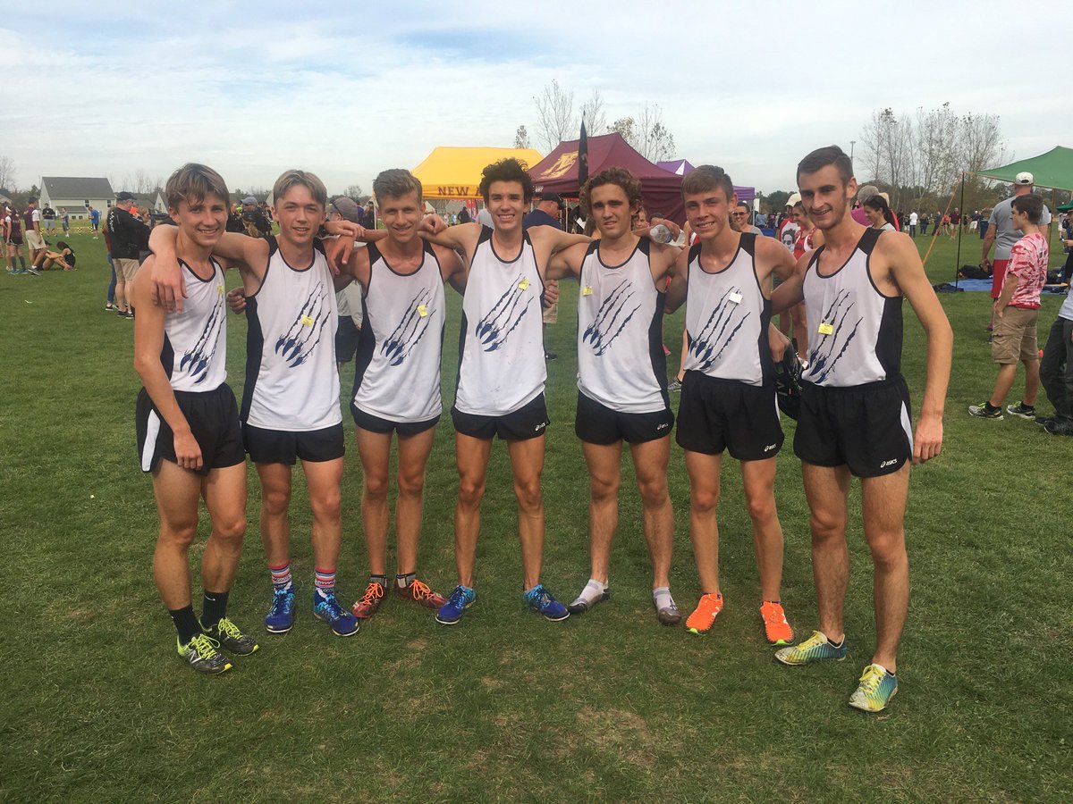 HDBCCParent's tweet photo. Congrats to @HDDistance &amp; @HDGXC both winning district titles... On to regionals!!! https://t.co/ujY1IBnu1I