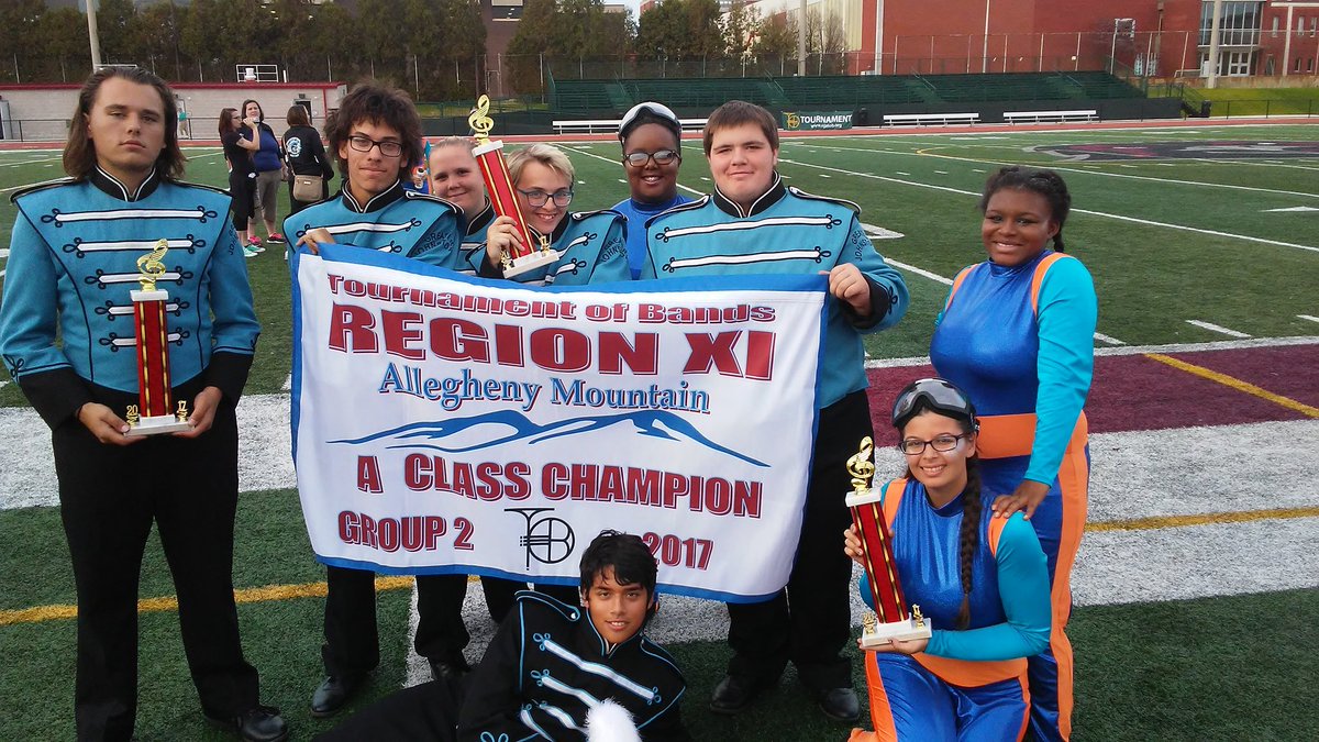 GJSDMusic's tweet photo. Your 2017 Class 2A Champions!  Congratulations to all and our seniors!  High visual, guard &amp; percussion.  88.45 https://t.co/VKSTLj4bmQ