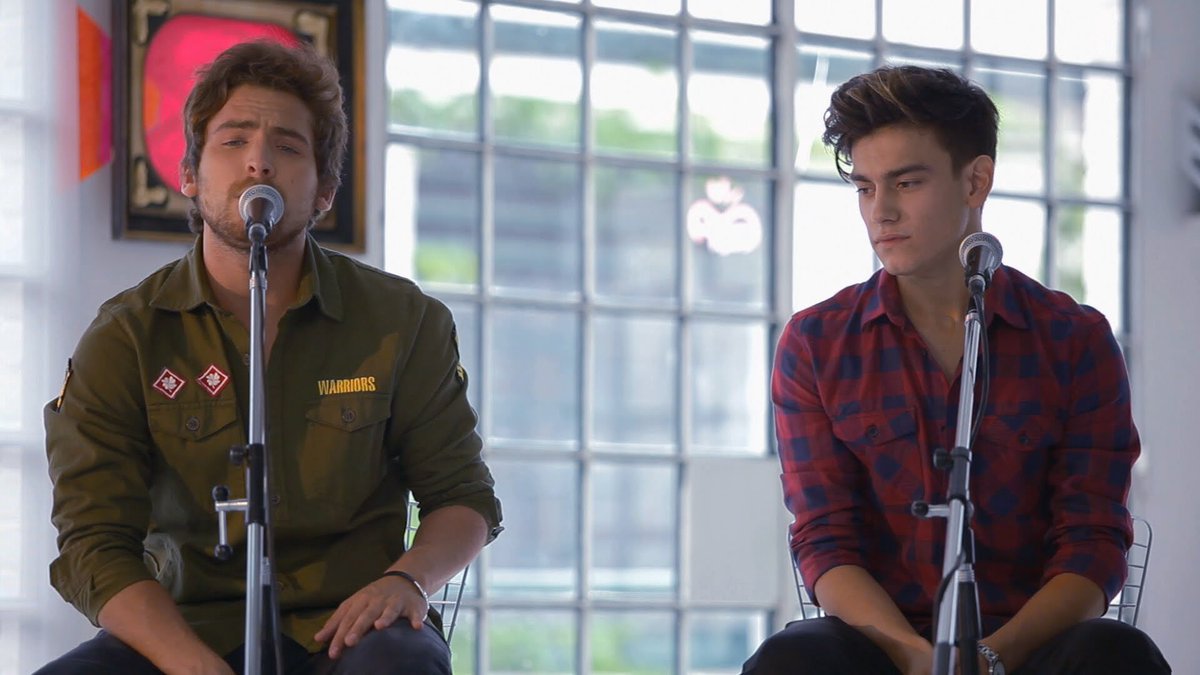 Hoyyyy <a href="/mya_musica/">MYA</a> en #TNClub14 🎶