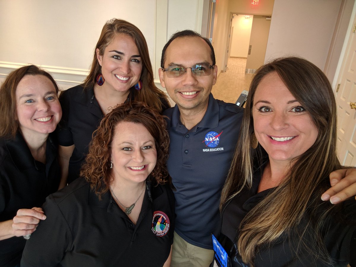 jerseyjess11's tweet photo. Love my #QuestCrew as we work on https://t.co/jaDAGCg717 presenting at the #FASTConference Orlando. Ask about our Orion Splash Down Project! https://t.co/fuPYc7doit