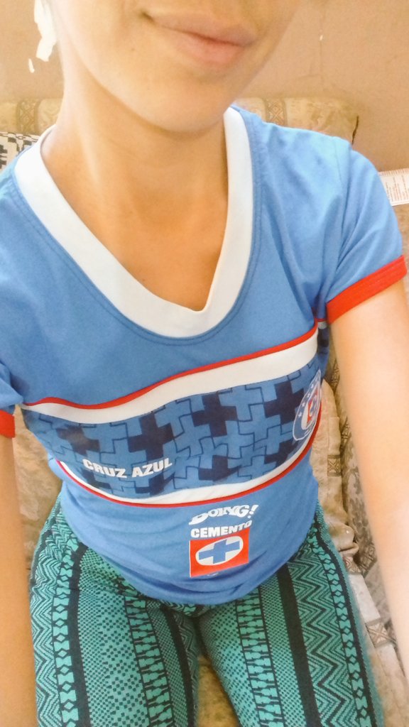 Anagina17's tweet photo. Venga @Cruz_Azul_FC por esos puntos...Con todo de visitantes...πππβ½ππ
#EhhAzul πβ½
#LobosVsCruzAzul
#Exito https://t.co/plWShgAhr6