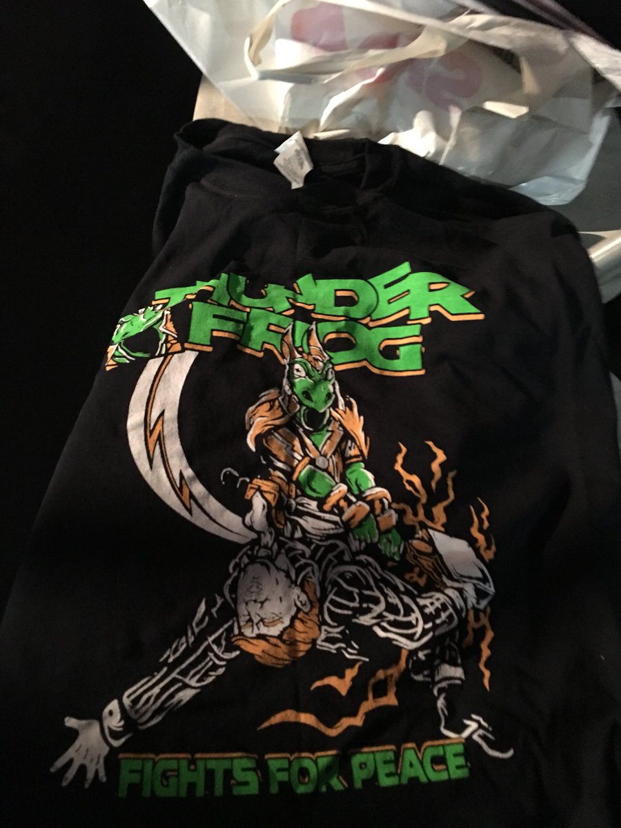srpimpbrian's tweet photo. Ready to rock out with @Thunderfrogger!!! Circus Mania @WrestleCircus @SouthATXGym #TeamJervis https://t.co/riGBbiyZyf