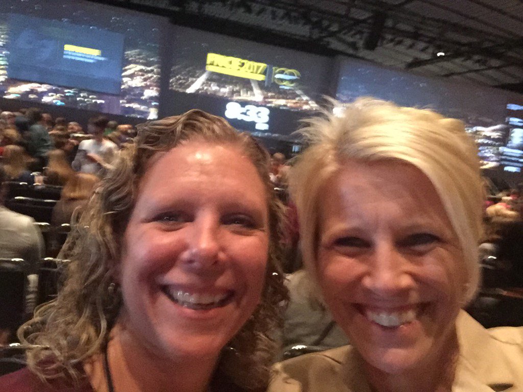 SEvanchak's tweet photo. Waiting for #FNCE Opening Session and the MQii video featuring #UPMC Food &amp; Nutrition!!! https://t.co/Zf6Nn031Ua