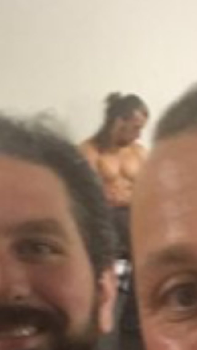 RhettTitusANX's tweet photo. @rohcary @MattTaven @INKsanityVM You can say that again Cary! #ThosePecs https://t.co/T9D6aIQmvD