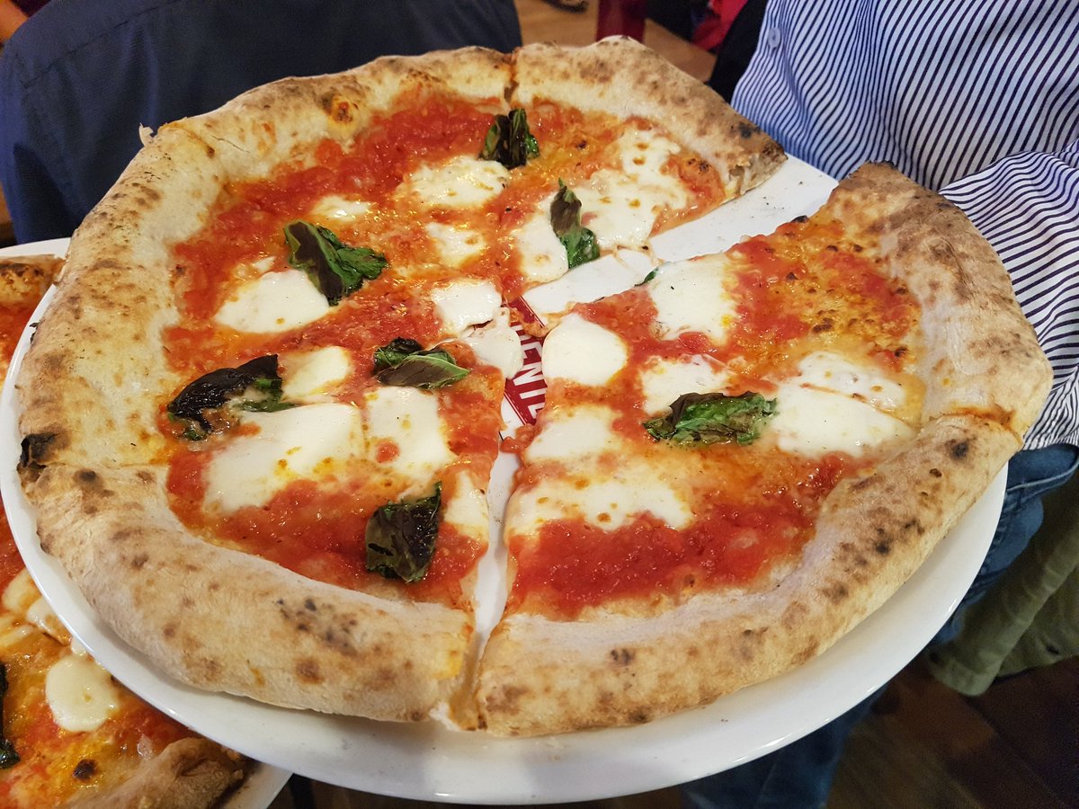 ClaudioFloresT's tweet image. 5a parada #gastrotourRomaCondesa en el @ArdenteMX de @EdgarNunezM, super tour de @RoVazquezL @eatlikealocalmx #FuerzaCondesa #FuerzaRoma