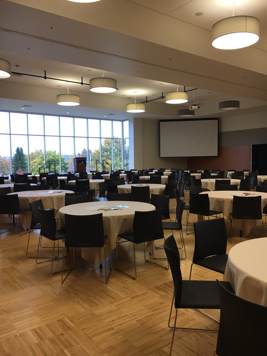 GIHS2017's tweet image. The ballroom is set for Rabbi Roston’s closing keynote tonight at 7pm #c4j #GIHS2017