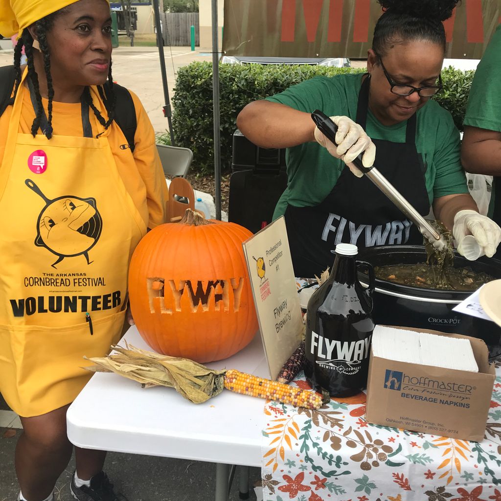 ArkCornbread's tweet photo. Thank you to all our #arcornbreadfest2017 Volunteers! We couldn’t have done it without you! https://t.co/xKIafGrQhq