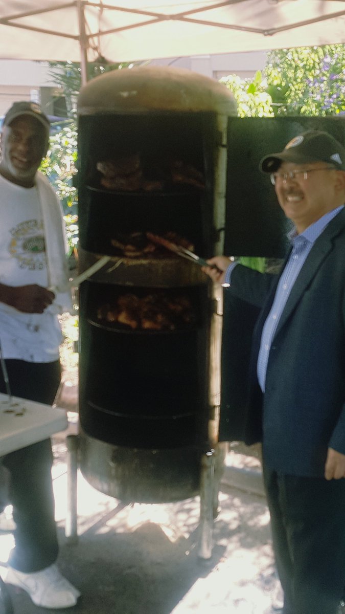 danielhomsey's tweet photo. Quesada Neighborfest Does it Again! Way to go Hydra/Maxine and crew - Mayor Lee gets it! https://t.co/e2Oq26NPnr