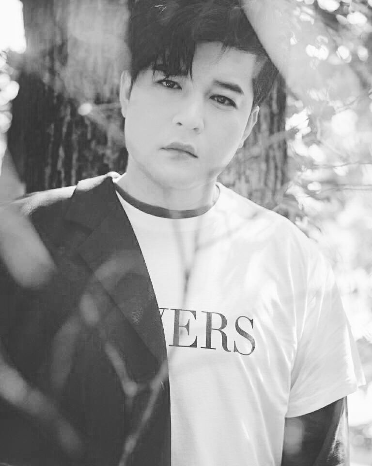 859DH's tweet photo. ( · p r o m i s e — 믿기로 해 언제든 네 편이 되어줄게, 사랑으로♡; https://t.co/d1zH9Egkni