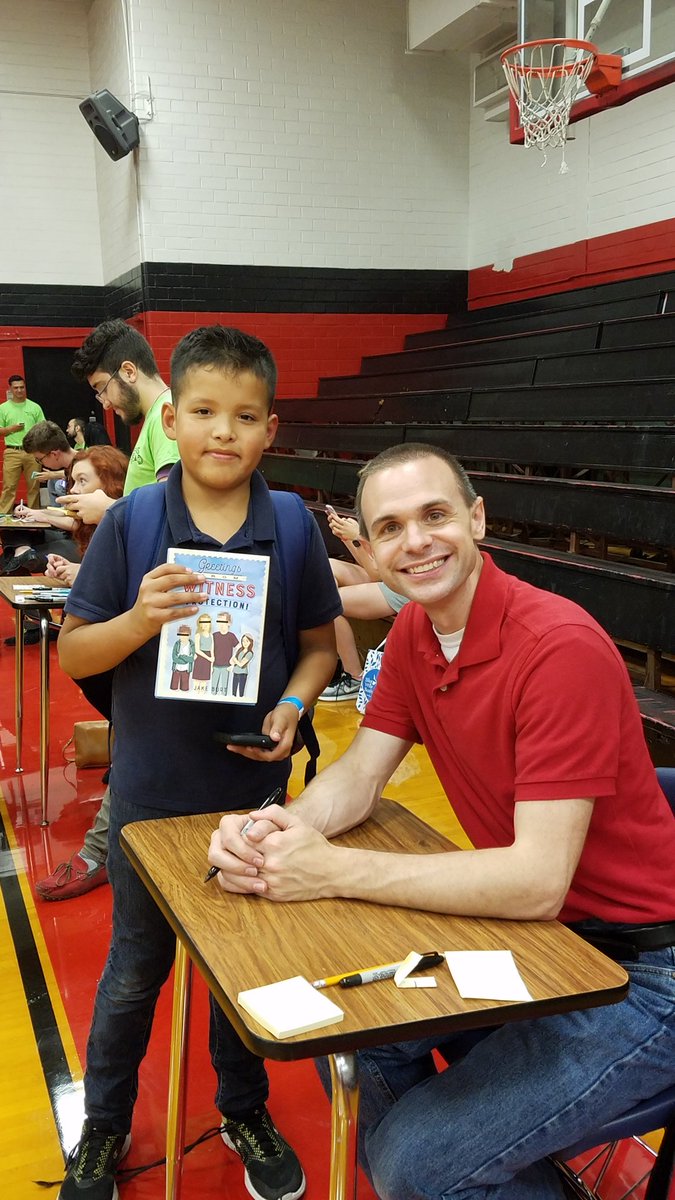 LibrarySherwood's tweet photo. Thanks #shhs #bluewillowbooks and #Tweensread for a great day! #savingmarty #jakeburt #lisagreenwald #swelibrary #11before12 https://t.co/MAwPRr1ctr